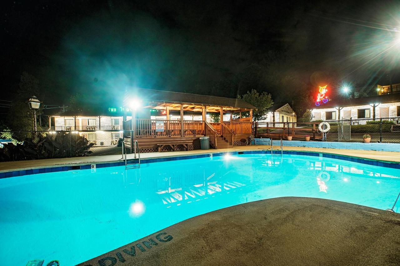 The Mountaineer Inn - Asheville Buitenkant foto